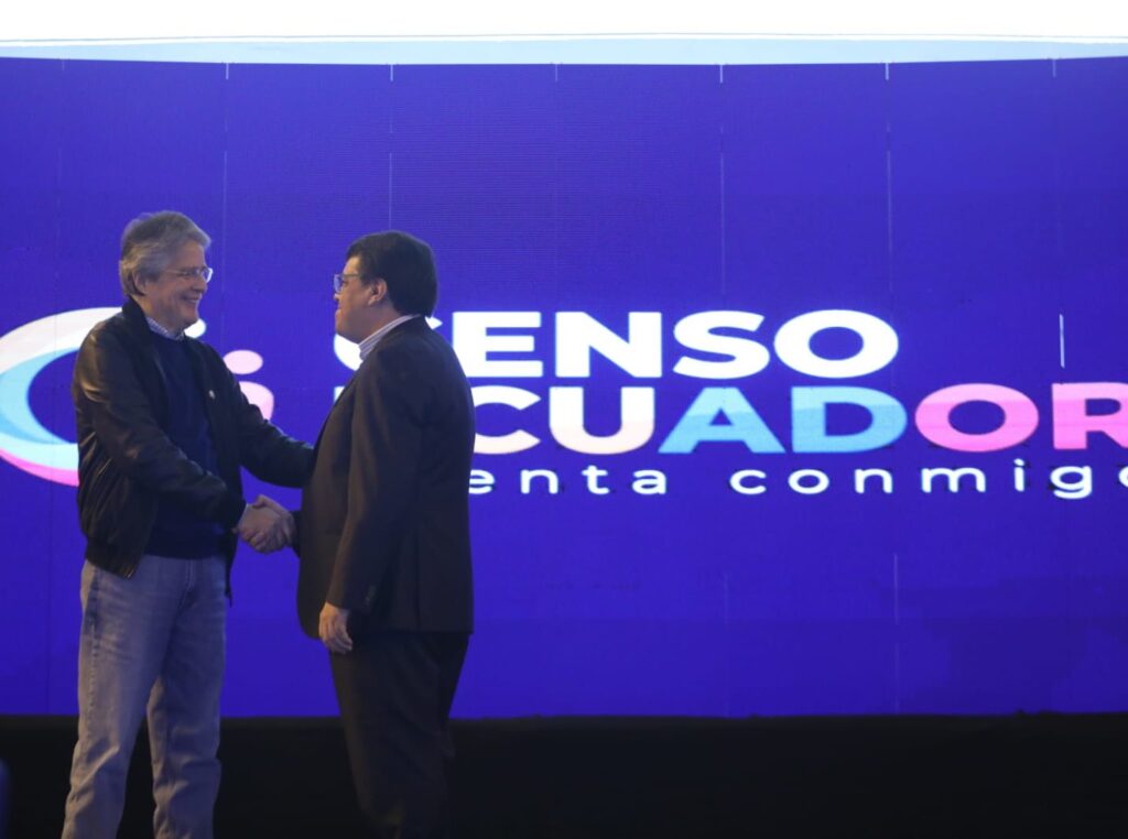 Presidente Guillermo Lasso y Jorge García, subdirector general del INEC