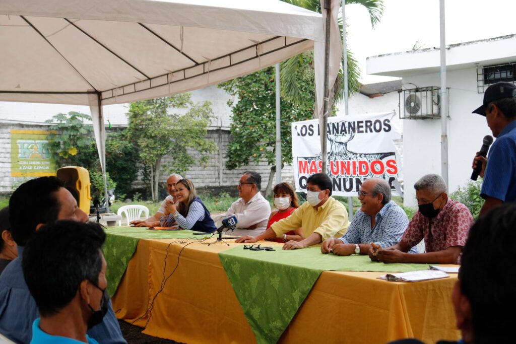 Productores bananeros anuncian paro nacional para el 13 de junio