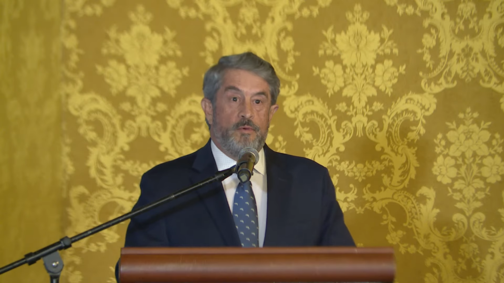 José Ruales, ministro de Salud