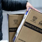 Ecuador contrata a empresa de relaciones públicas en EEUU para buscar acercamiento con administración de Trump