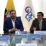 Dos legisladores reciben una multa de $158,63 por no asistir al pleno