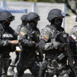 Reimberg cuestiona liberación de detenidos vinculados a “Los Lobos” durante operativo en Machala