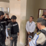 Ecuador recibe equipamiento de EE.UU para controles militares fronterizos y en altamar