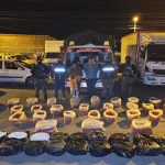 Venezuela libera a 13 presos políticos en medio de tensión internacional