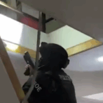 Noboa firma los decretos de fusión, traslado y absorción de ministerios y secretarías