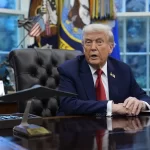 Agente del ICE agrede a ciudadana ecuatoriana en Nueva York