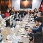 Carchi: Policía dispersa con gases lacrimógenos protesta de transportistas