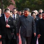 Estudiante de 16 años asesinada a tiros frente a su colegio en Manta