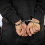 Guayaquil: más de 100 bomberos combaten incendio de gran magnitud en una fábrica