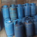 Hallan sin vida a niño desaparecido tras deslizamiento en Alausí