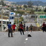 Noboa expide Reglamentos para aplicar Leyes de Transparencia Social y de Contratación Pública