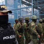 Asesinan a tiros a una adulta mayor mientras sacaba la basura en Loja