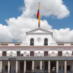 Vicepresidenta Pinto pide habilitar corredores humanitarios en Otavalo para trasladar oxígeno al hospital