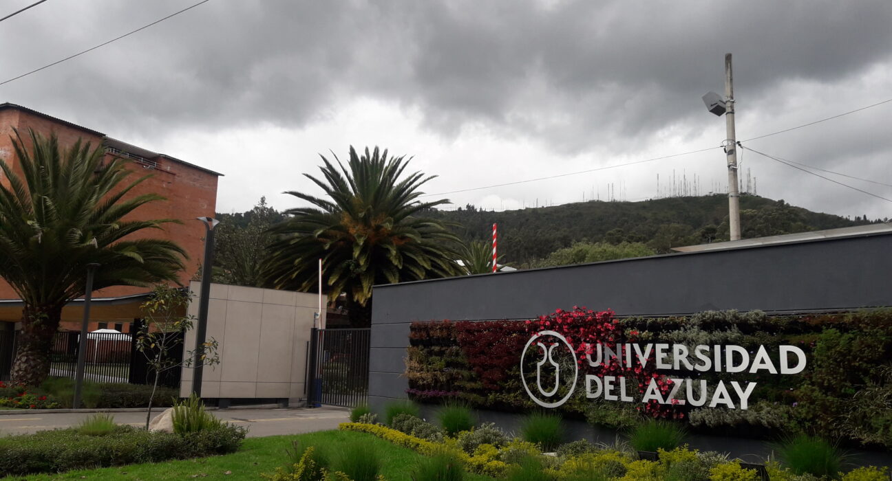 violencia universidad del azuay