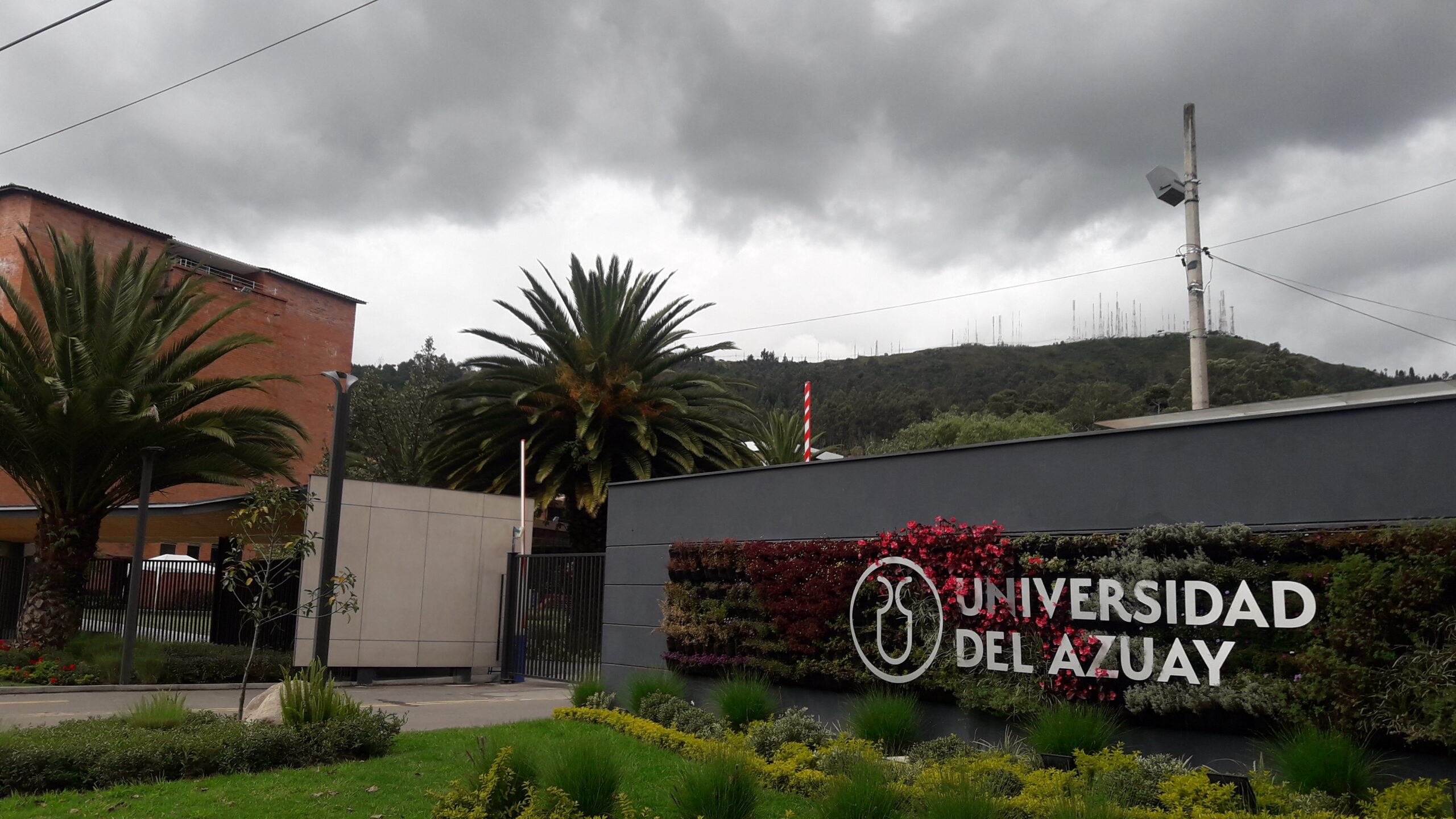 violencia universidad del azuay