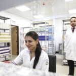 Solo el 28% de mujeres trabajan en ciencia: los retos de abrir camino en la era STEM