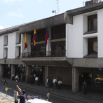 La democracia en crisis: lo que reveló el referéndum y la consulta popular en el Ecuador | Opinión