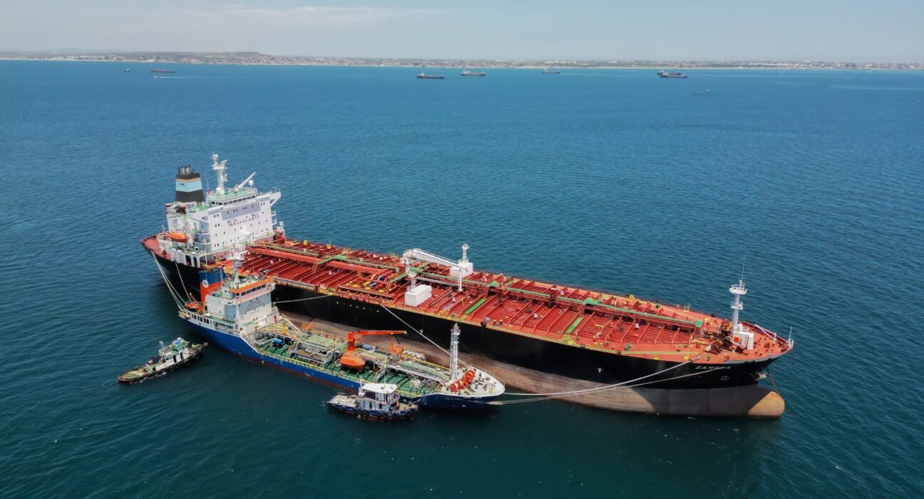 Ecuador obtuvo más de USD 5.500 millones por venta de crudo en el mercado Spot durante 2025