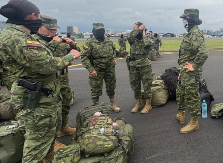 Contingente militar femenino apoyará operaciones en Manabí, Los Ríos y Guayas