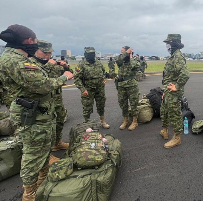 Contingente militar femenino apoyará operaciones en Manabí, Los Ríos y Guayas