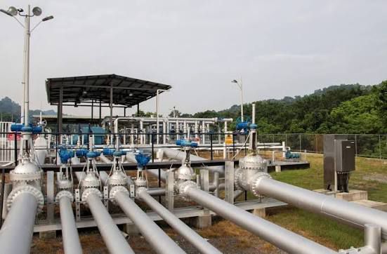 Ecuador eleva de $3 a $30 la tarifa para transportar petróleo colombiano por el SOTE