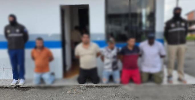 Sucumbíos: capturan a cinco presuntos integrantes de Comandos de Frontera cuando planificaban secuestro