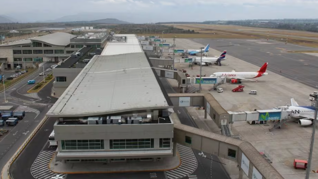Aeropuerto de Quito obtiene acreditación internacional por accesibilidad