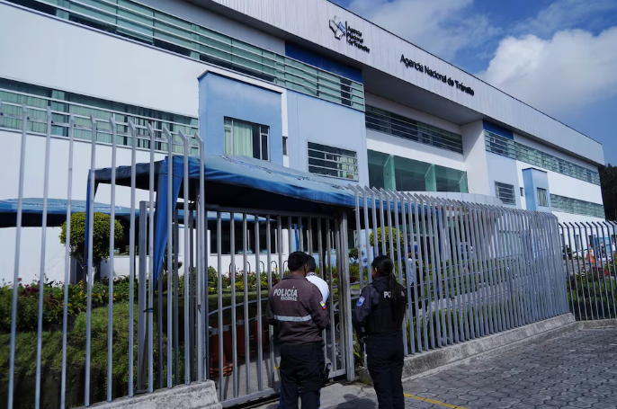 Contraloría ordena exámenes especiales a directivos de ANT