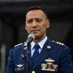 Investigan hallazgo de vehículo incinerado con una persona en su interior en Quito