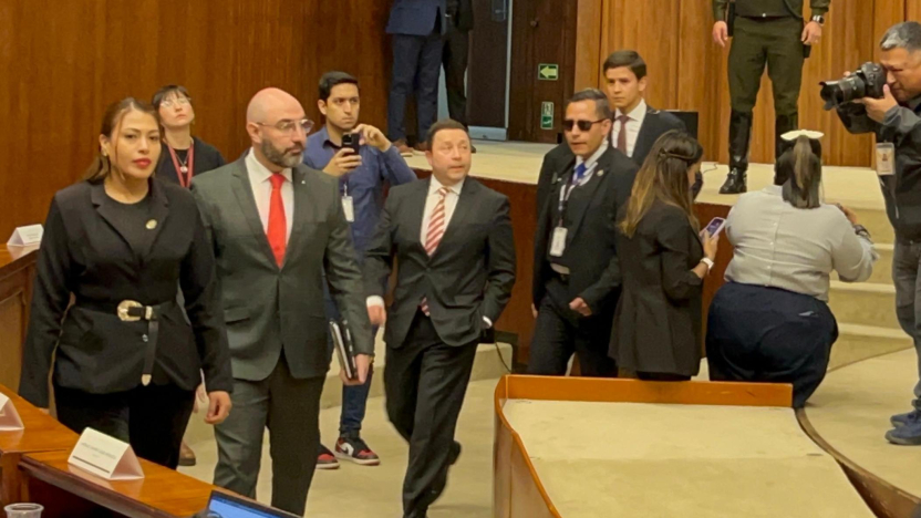 Fiscalización declara "reservada" sesión de juicio político a Mario Godoy