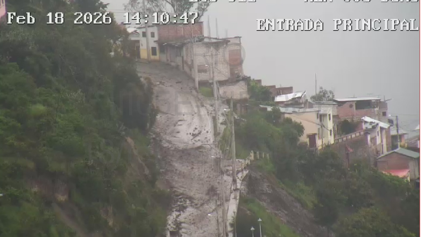 Aluvión en Alausí deja vías y viviendas afectadas: autoridades activan evacuación preventiva