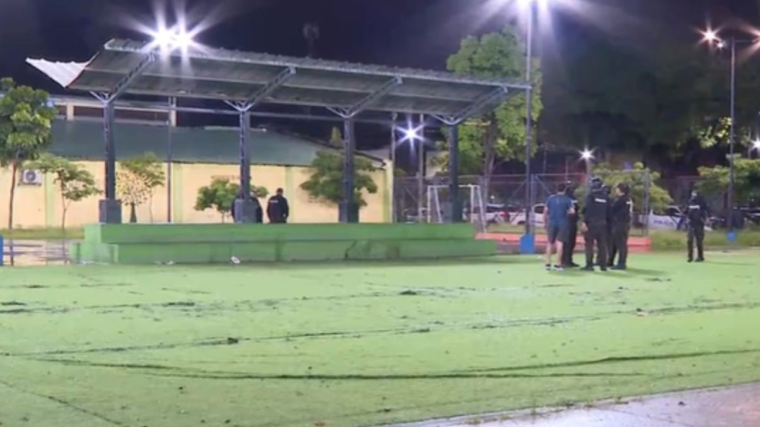 Asesinan a dos jóvenes mientras jugaban fútbol en parque del sur de Guayaquil