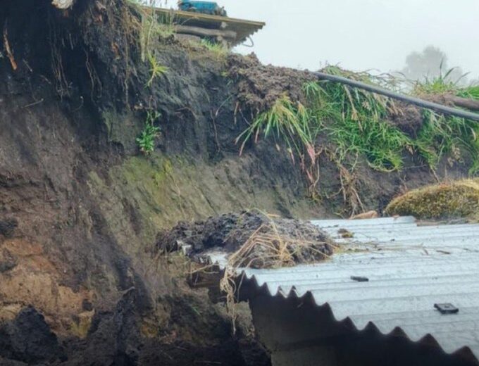 Niño de ocho años muere tras deslizamiento en Zumbahua, Cotopaxi