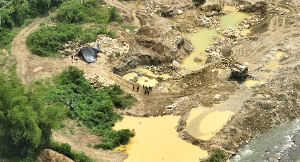 Gremio de la provincia de El Oro anuncia paralización minera y convoca a plantón