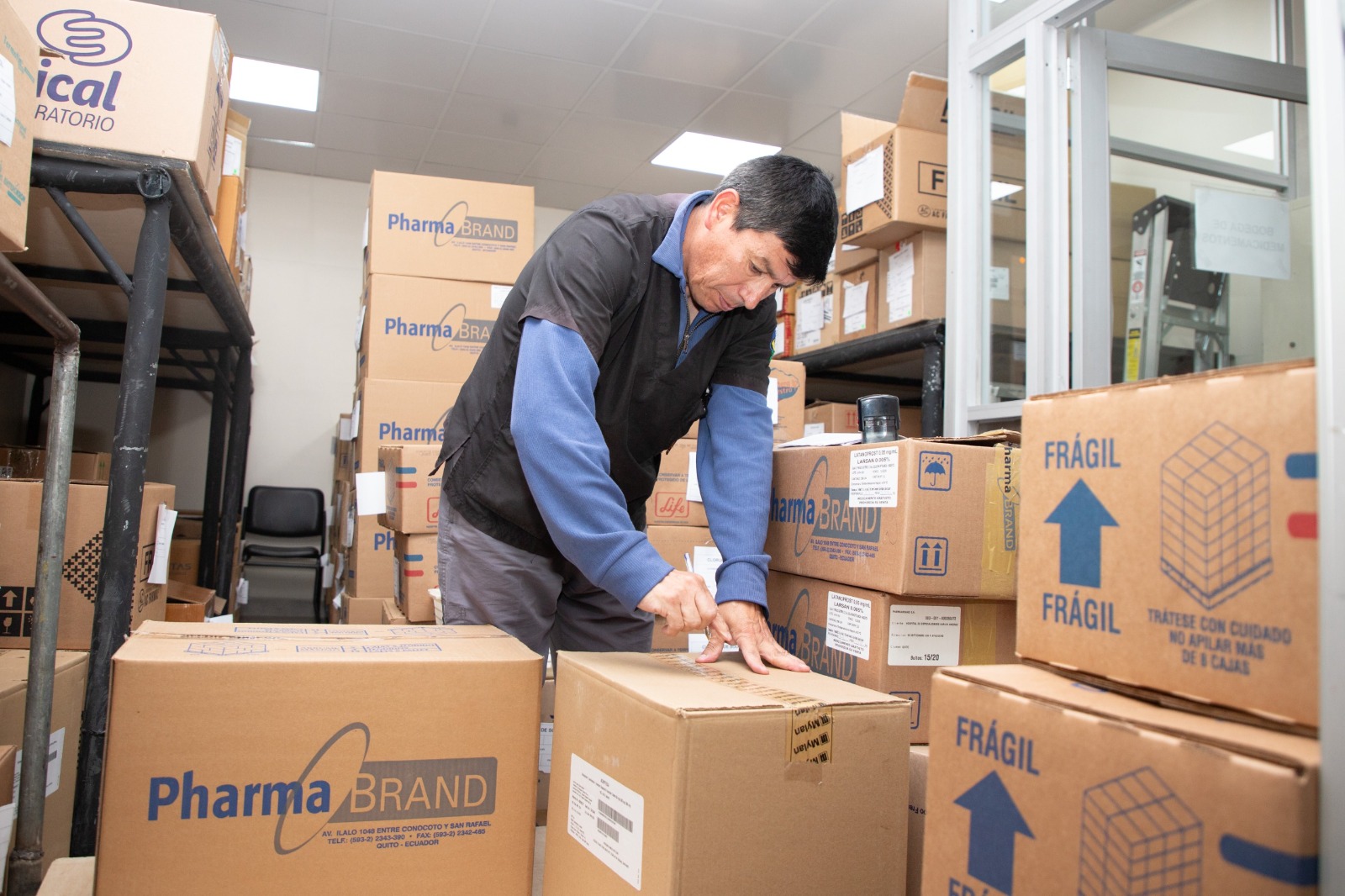 IESS incorpora nuevos medicamentos para fortalecer abastecimiento en sus hospitales