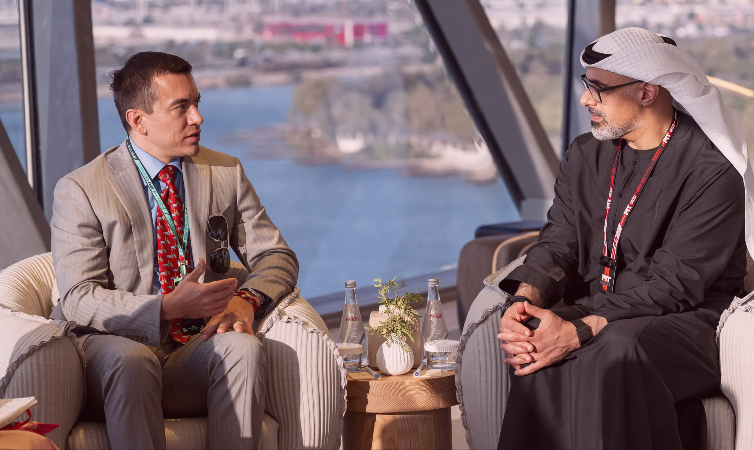 Noboa anuncia visita oficial del príncipe heredero de Abu Dabi a Ecuador