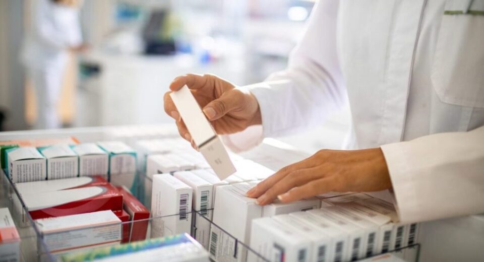 Gobierno publicará subasta inversa corporativa para adquisición de 193 medicamentos priorizados