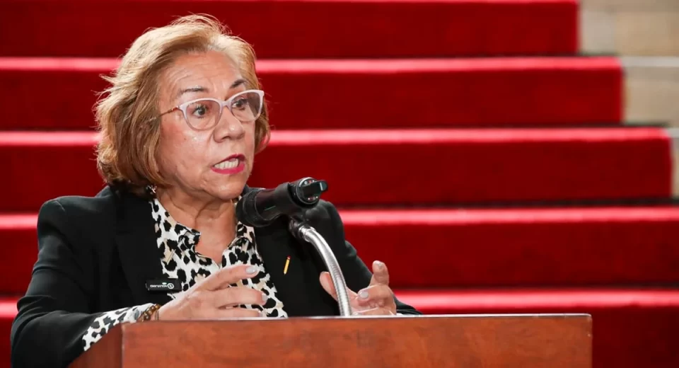 Canciller de Colombia confirma negociaciones con Ecuador para evitar aranceles del 30%