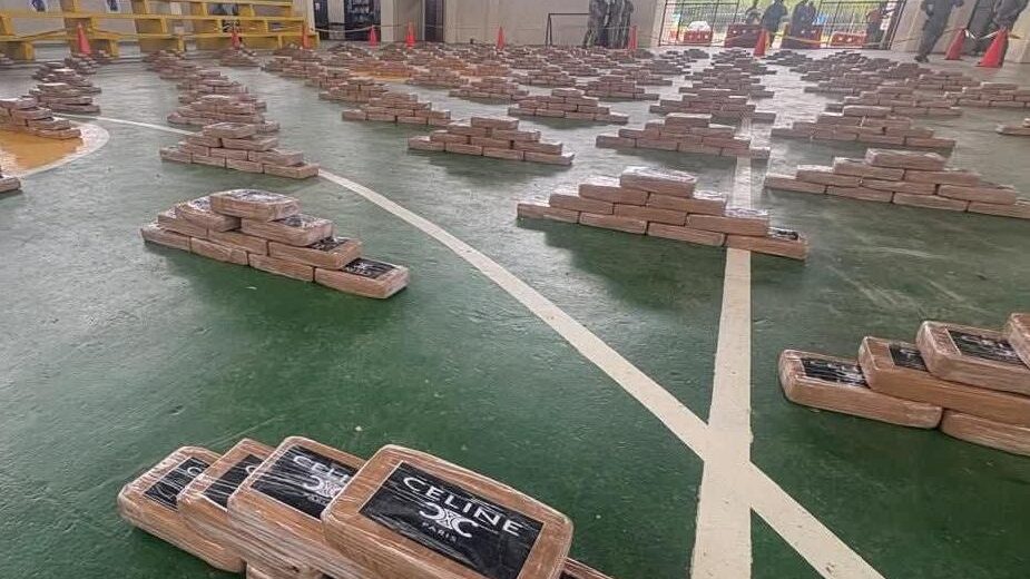 Esmeraldas: decomisan droga valorada en más de USD 25 millones, hay cinco detenidos