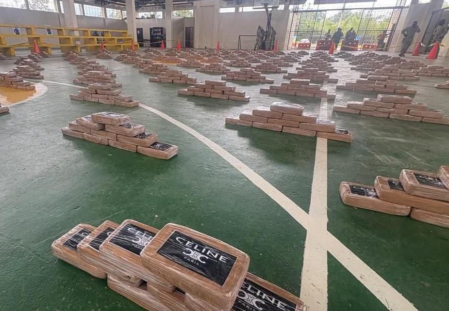 Esmeraldas: decomisan droga valorada en más de USD 25 millones, hay cinco detenidos