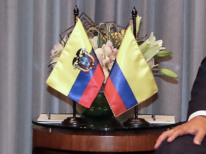 Ecuador y Colombia: reunión de vicecancilleres finaliza con declaración política sobre seguridad y sin definiciones sobre la crisis comercial