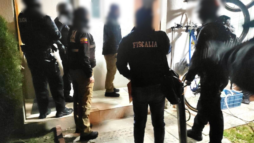 Fiscalía allana vivienda en Pomasqui por caso que involucra a excomandante Tannya Varela