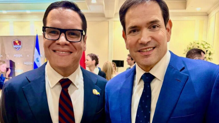 Ecuador y EE.UU coordinan acciones contra la minería ilegal y la corrupción