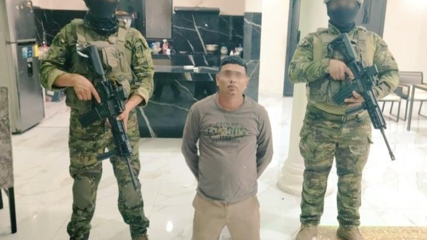 Detienen en Guayas a presunto jefe de sicarios de Los Tiguerones, durante operativos del toque de queda