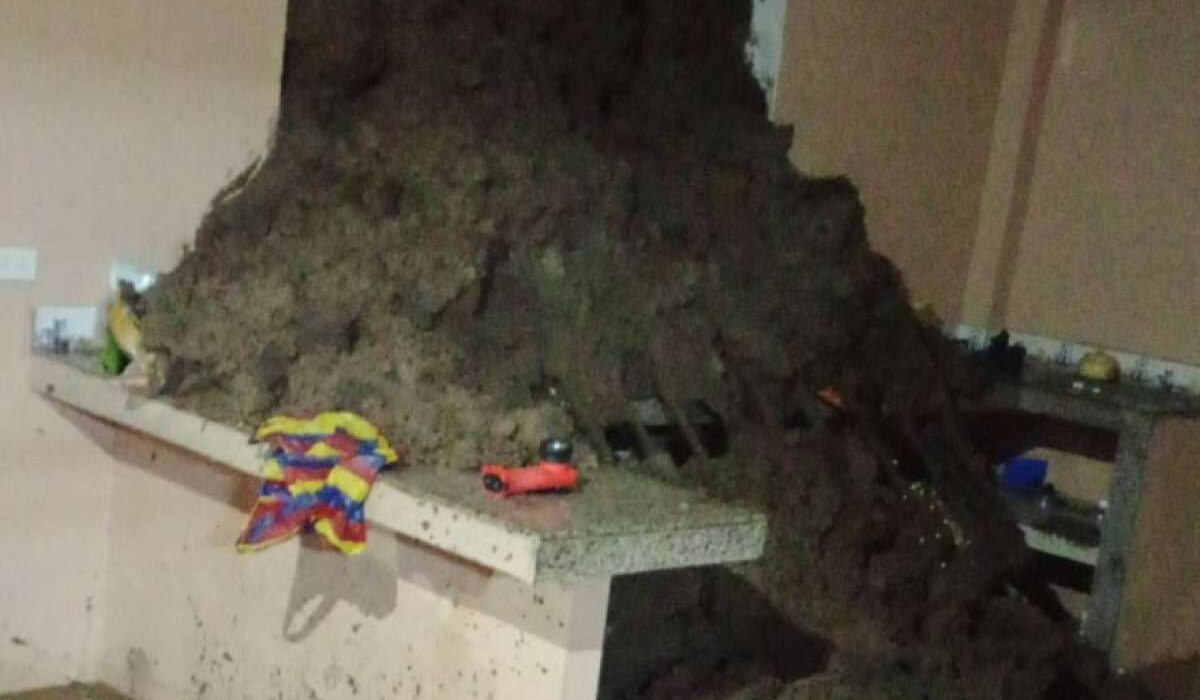 Cañar: aluvión provoca colapso de vivienda en la comunidad de Javín