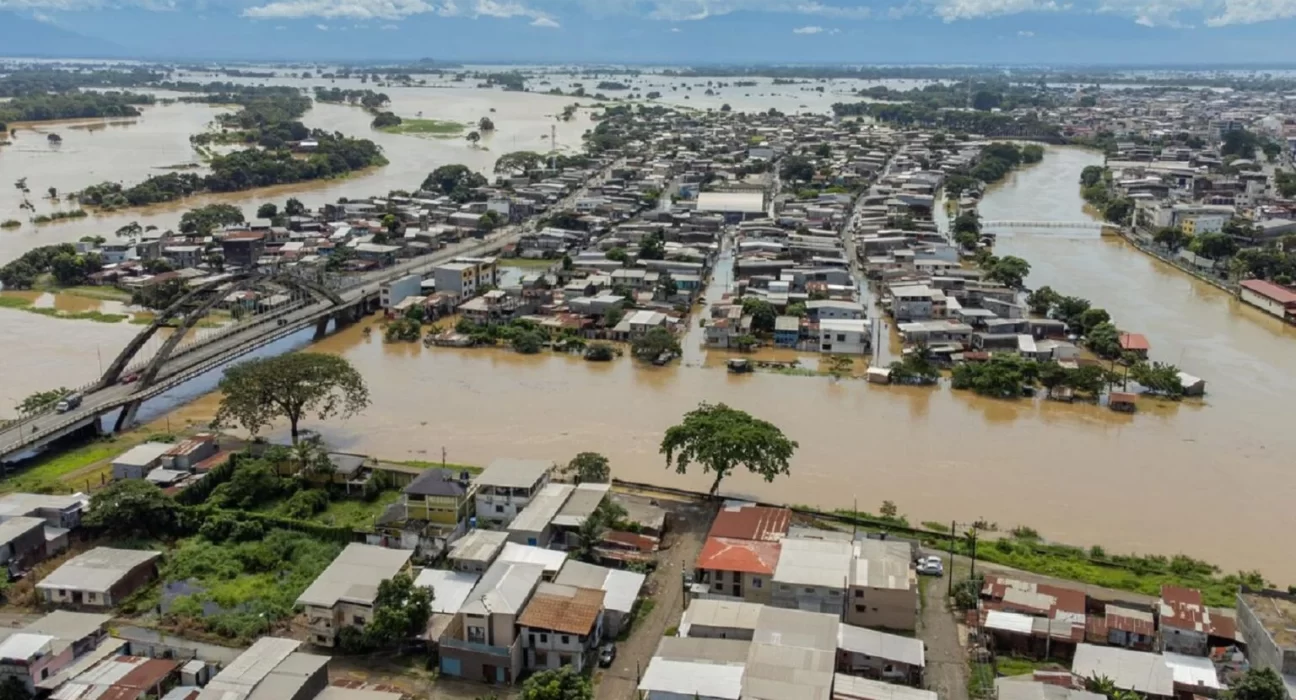 Alcalde de Babahoyo califica de “catastrófica” la situación invernal tras desbordamiento de ríos