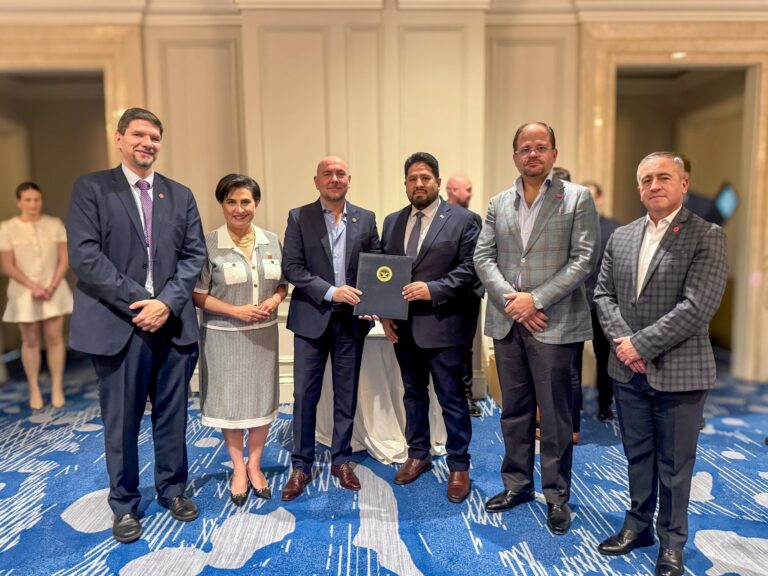 Ecuador suscribe Declaración Conjunta de Seguridad en reunión del Comando Sur de EE.UU.