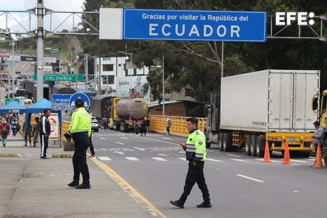 Colombia y Ecuador dan por superado el incidente de la bomba sin explotar en la frontera