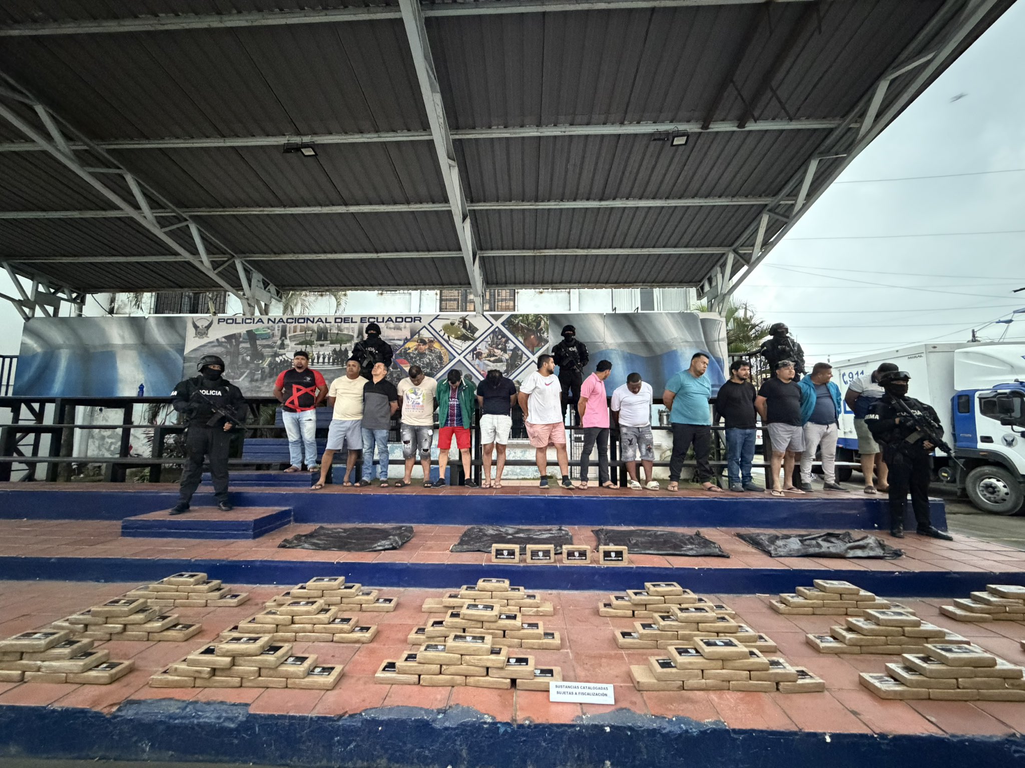 Operación “Bremen” deja 26 detenidos y golpea red vinculada con mafia albanesa y Los Lagartos