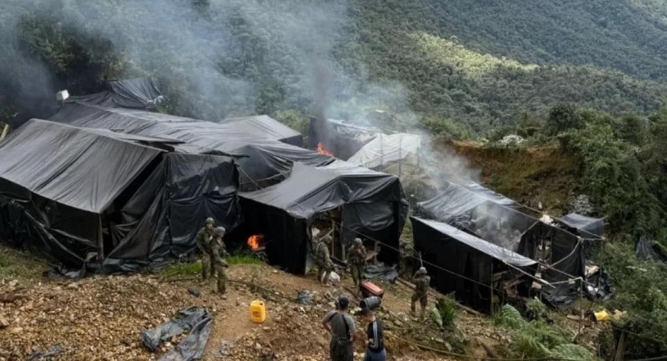 Gobierno recupera 130 hectáreas tomadas por minería ilegal en Podocarpus, según ministro Loffredo